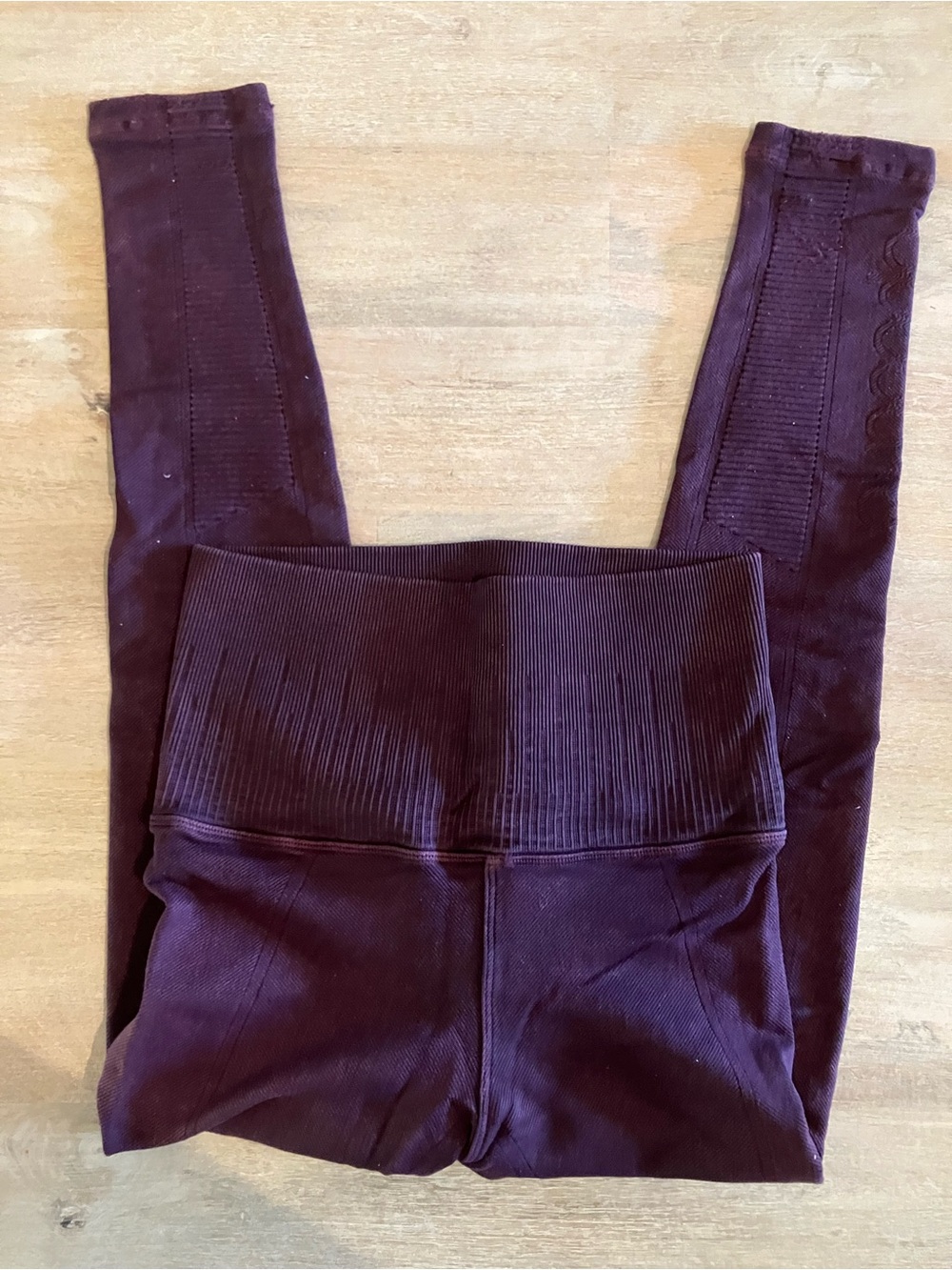 avocado Plum leggings